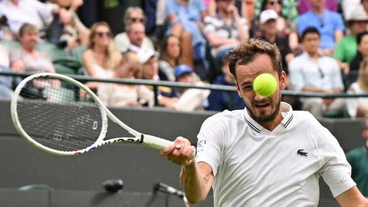 Medvedev defeats Eubanks in five sets to reach Wimbledon semi-finals