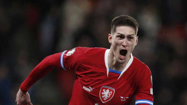 Gladbach sign Cvancara from Sparta Prague on five-year deal