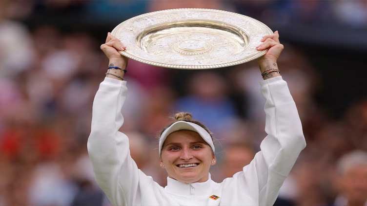 Unseeded Vondrousova stuns Jabeur to win Wimbledon title