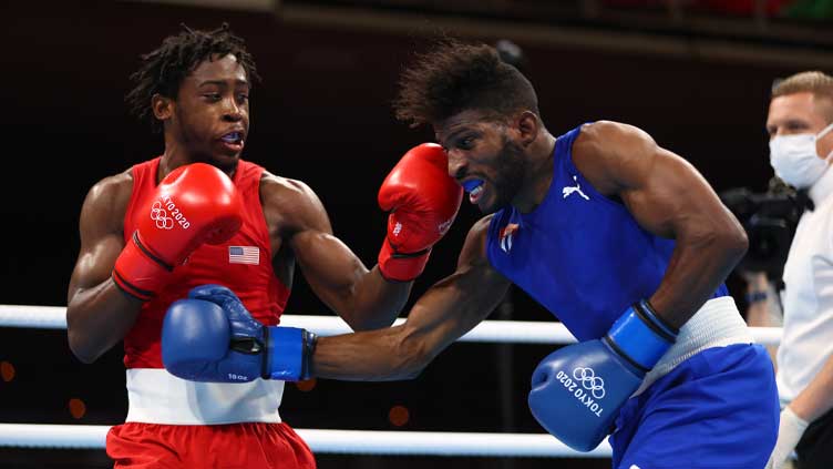 Olympic gold medallist Cruz wins pro boxing debut