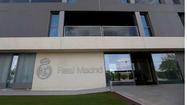 Real Madrid closed financial year with 12 mln euros profit