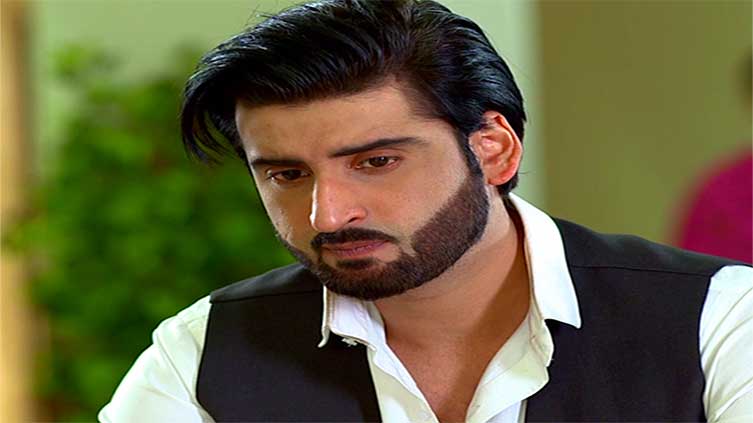 Agha Ali reveals suffering from incurable skin disease