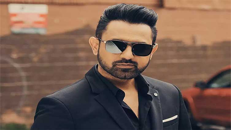 Ecstatic fans await Gippy Grewal's 'Jine Lahore Ni Vekhaya'