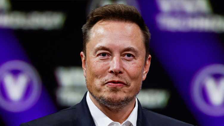 Elon Musk optimistic on progress for self-driving robots