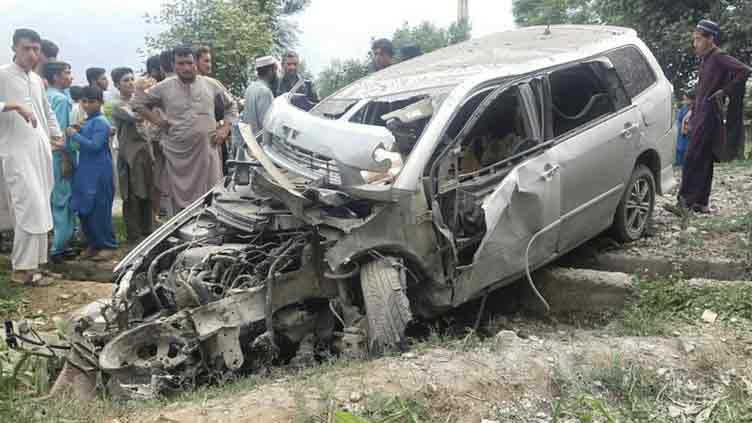 Four wounded in vehicle blast in KP's Bajaur district 