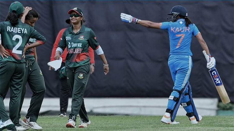 Harmanpreet likely to be banned for two matches following Dhaka outburst