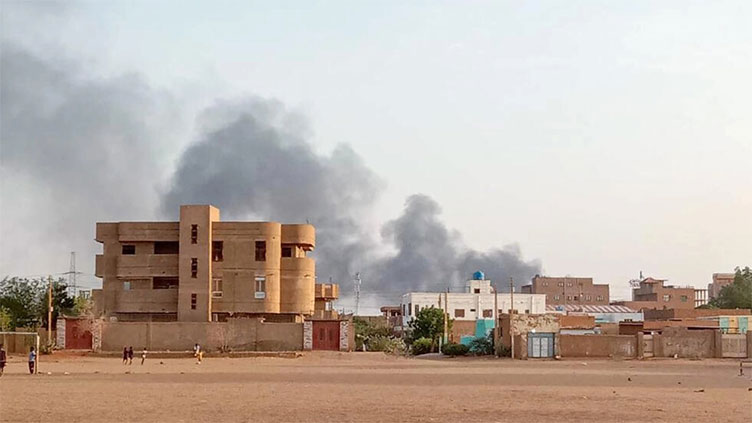 16 killed as homes hit in Khartoum air, artillery strikes