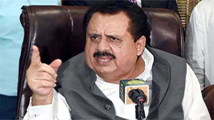 Cheema declines to speak about son's involvement in IUB scandal