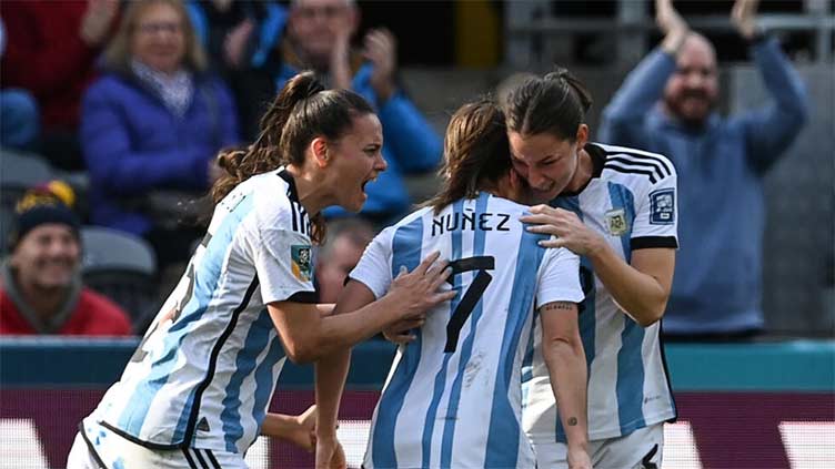 Argentina comeback denies South Africa first win at Women's World Cup