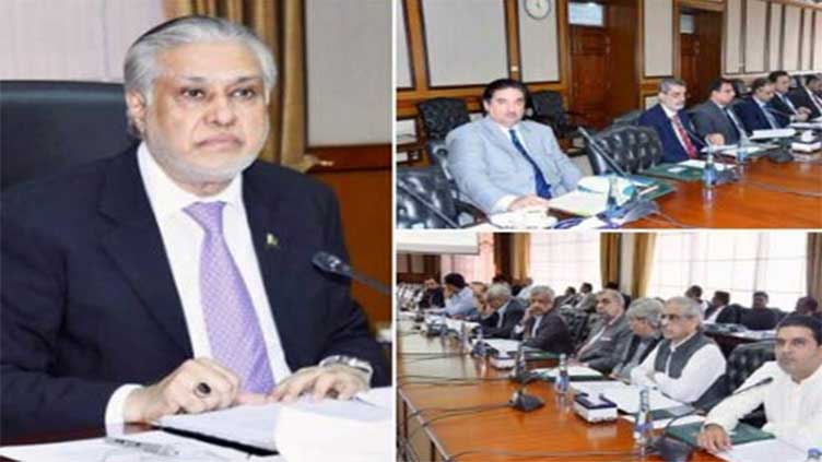 Dar highlights Pakistan's efforts against default 