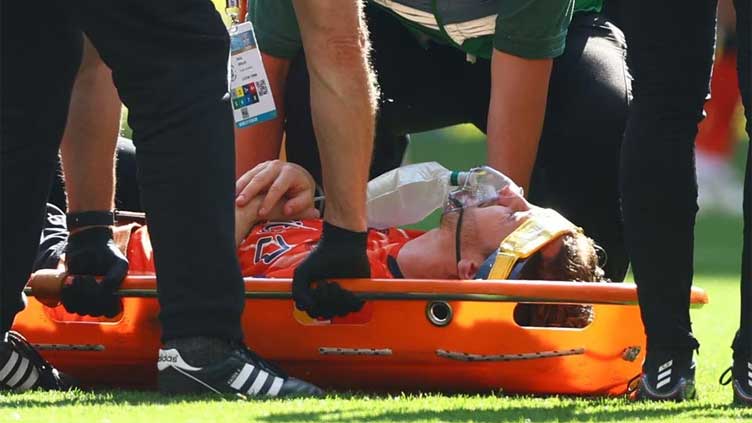 Luton's Lockyer to leave hospital after collapsing on pitch