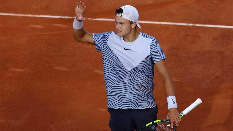 No sleepless nights for dreamy Rune as he eyes title in Paris