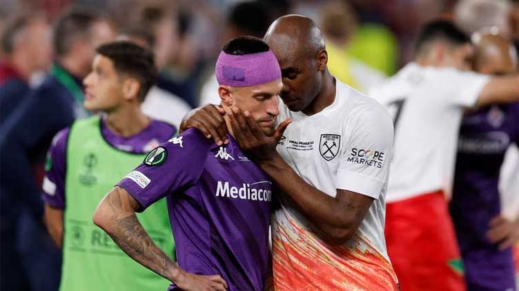 West Ham condemn fan behaviour after Fiorentina's Biraghi hit by object