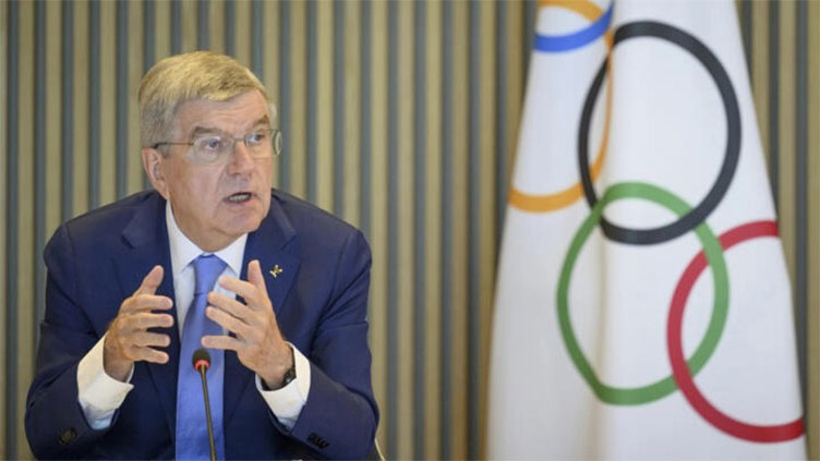 IOC chief echoes call for Russian return during Paris visit