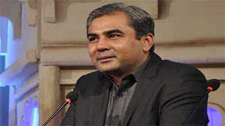 Caretaker CM Naqvi inspects facilities at Lady Willingdon Hospital