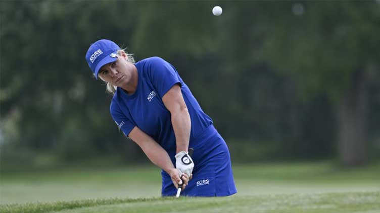 Holmqvist battles nerves to take lead into ShopRite LPGA final round