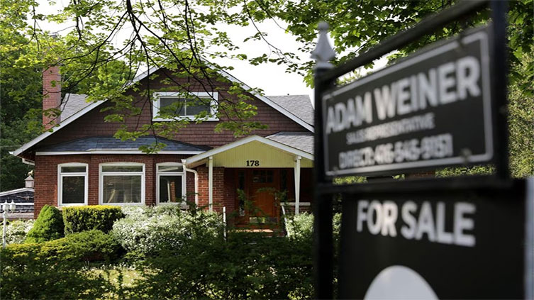 Canada bank regulator says lenders should urgently tackle risks from mortgage extensions