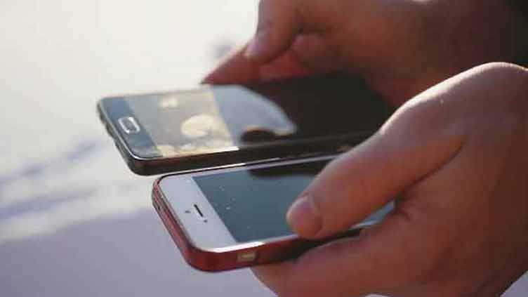 Biparjoy sets alarm bells ringing for mobile phone services