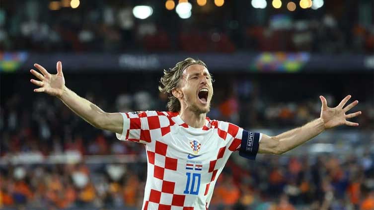 Dalic praises evergreen Modric as Croatia reach Nations League final