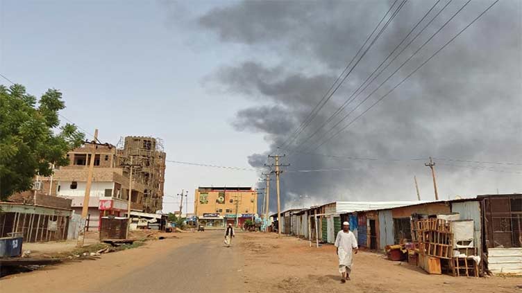 Ceasefire agreed as air strikes pummel Sudanese capital, killing 17