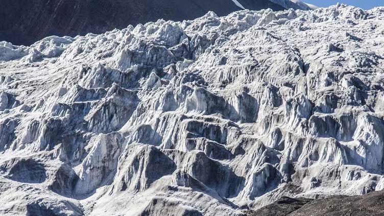 Himalayan glaciers on track to lose up to 75pc of ice by 2100 - report - Vimarsana News