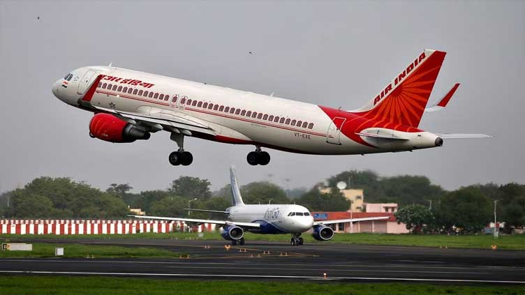 Record plane orders raise stakes in India's aviation boom