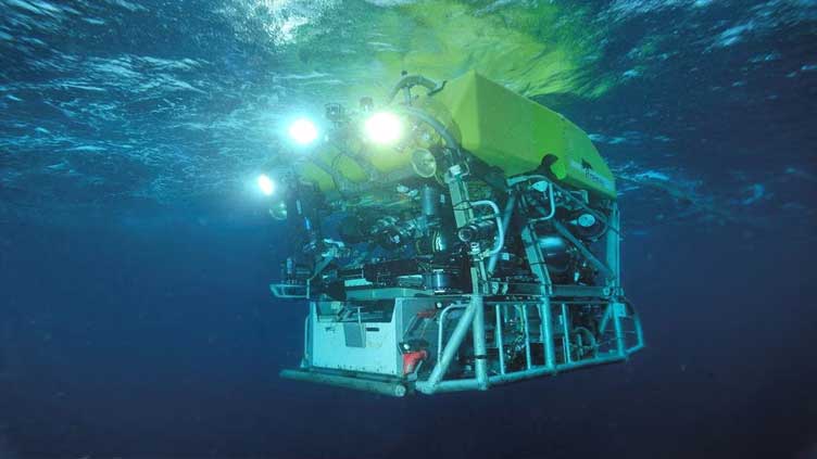 French send deep diving robot to help Titanic sub search