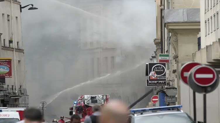 Explosion hits a building in Paris, injuring 24