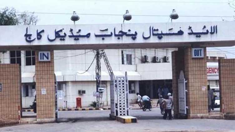Infant abducted from Faisalabad's Allied Hospital 