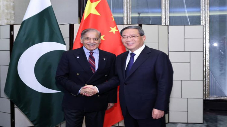 PM Shehbaz, Premier Li agree to celebrate Decade of CPEC this year 