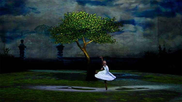 Fairy-tale return for London ballet company's 'Cinderella'