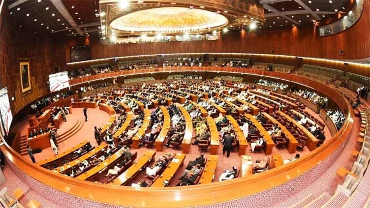 Election Act amended to restrict disqualification to 5 years