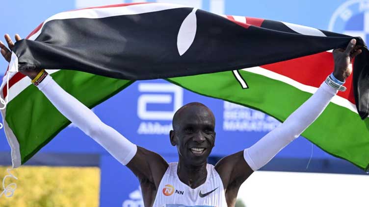 Kenyan legend Kipchoge sets sights on Olympic marathon treble