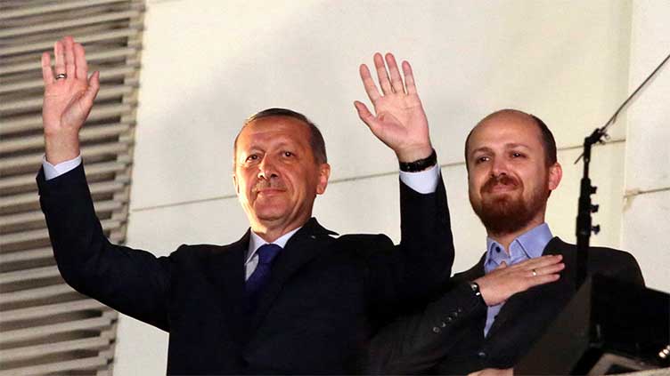 CORRECTED Bosnian Serb MPs vote to ignore peace envoy's decisions, laws