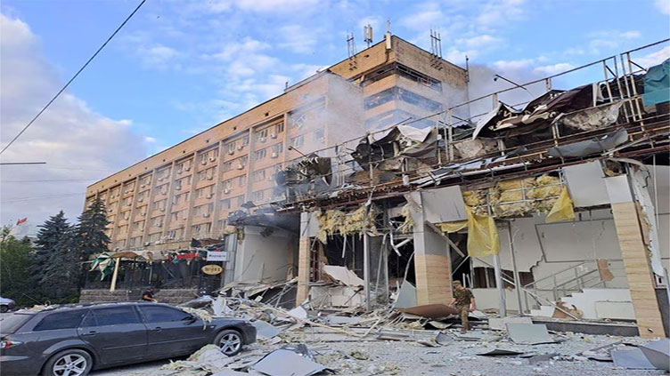 Russian missile hits restaurant in Ukraine's Kramatorsk, four dead