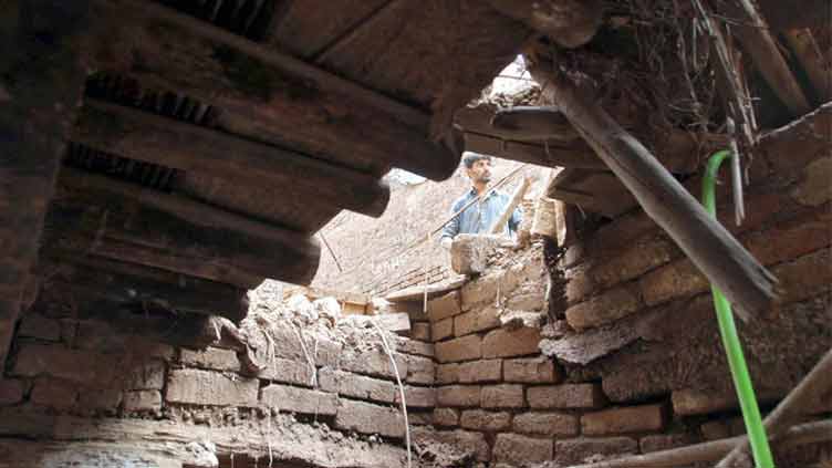 Two girls killed, six others wounded in Swabi roof collapse