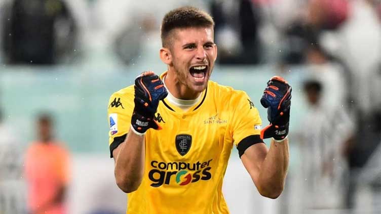 Spurs sign goalkeeper Vicario from Empoli