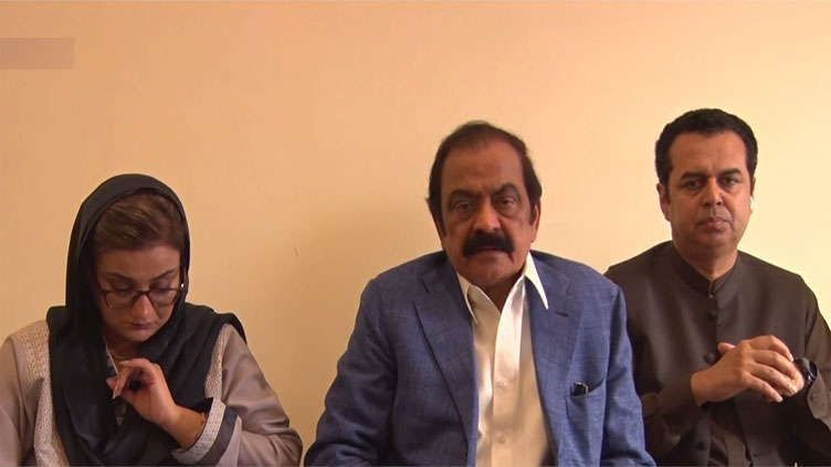 Sanaullah orders inquiry into police violence against journalists