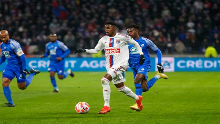 Lyon beat Grenoble 2-1 to reach French Cup semi-finals