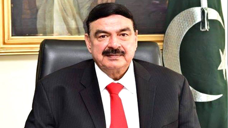 Sheikh Rashid lambasts govt as rupee plunges to record low