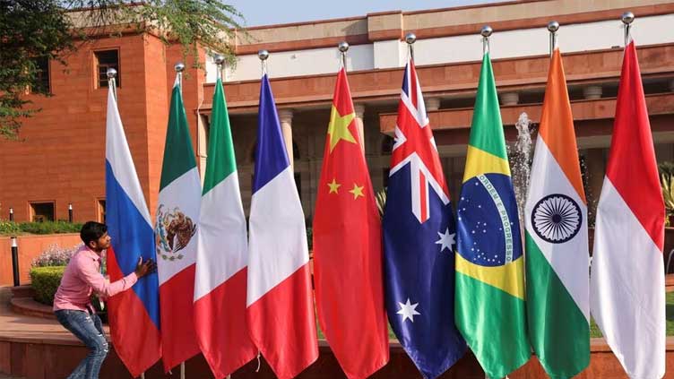  Blinken, Lavrov speak amid war of words over Ukraine at G20 meet