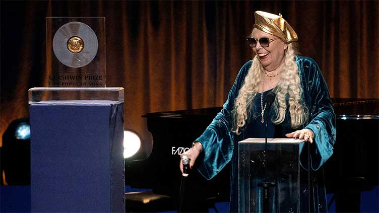 Joni Mitchell honoured with Gershwin Prize at tribute concert