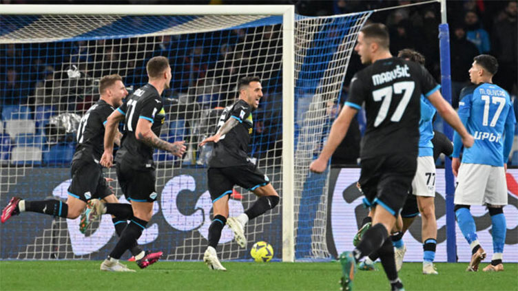 Lazio Hand Serie A Leaders Napoli Rare Defeat - Sports - Dunya News