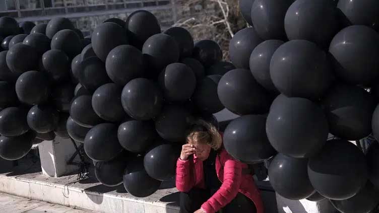  Greek PM Mitsotakis apologizes for deadly train disaster