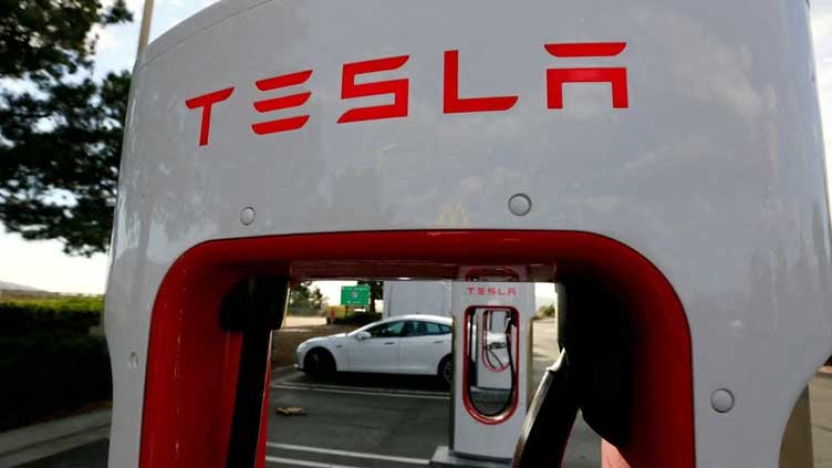  Tesla cuts prices globally in a bid to spur demand