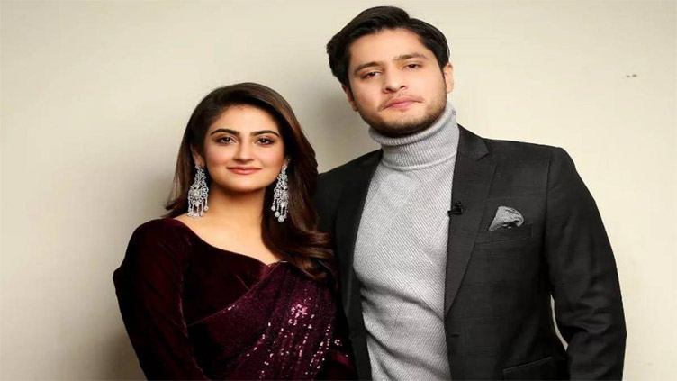 Hiba Bukhari, Arez Ahmed's beautiful moments from a family wedding