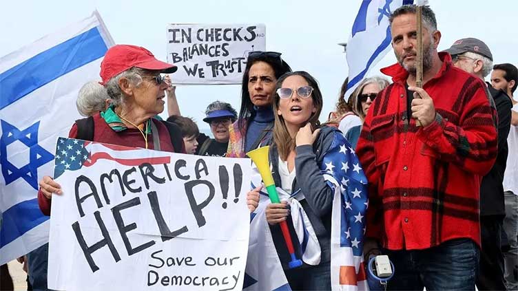 Israel protests impact Pentagon chief's Tel Aviv visit 