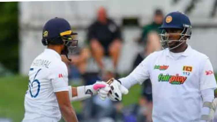 Sri Lanka batters have bright start in first test v New Zealand