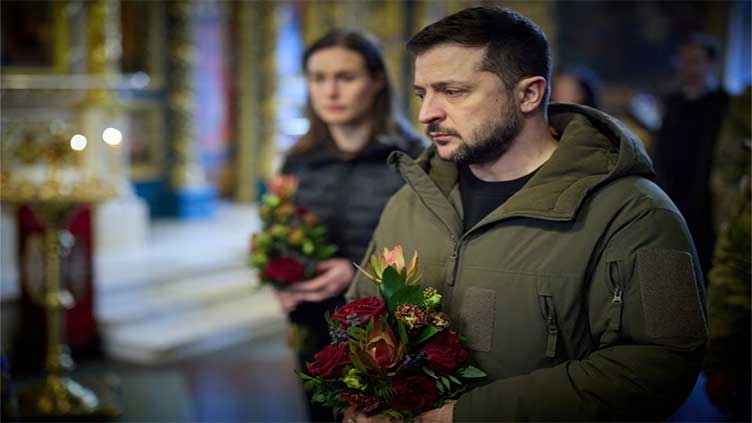 Zelenskiy leads tributes to revered Ukrainian fighter killed in Bakhmut