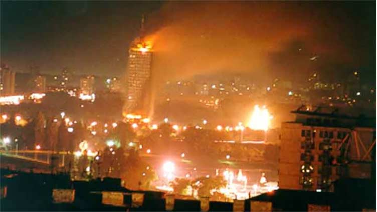 Photo of 1999 Serbia bombing shared with missing context